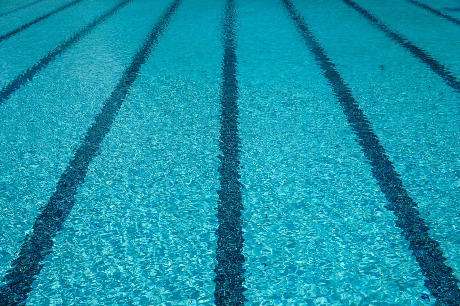 Why Indoor Swimming is The Perfect Winter Activity For Kids | Hooded Towels for Kids